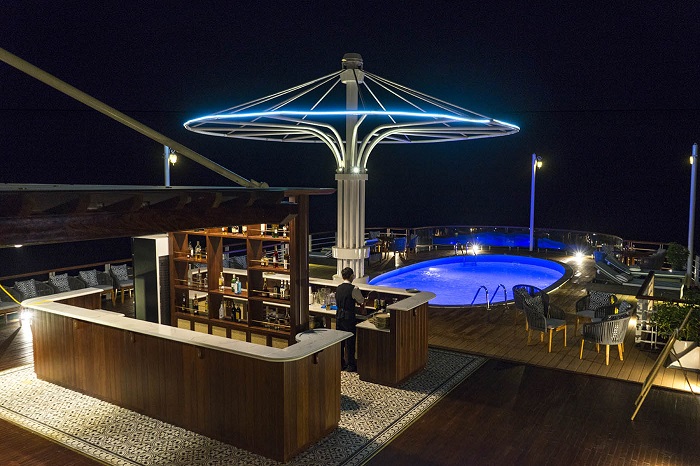 Du thuyền Heritage Bình Chuẩn 5 sao vịnh Lan Hạ